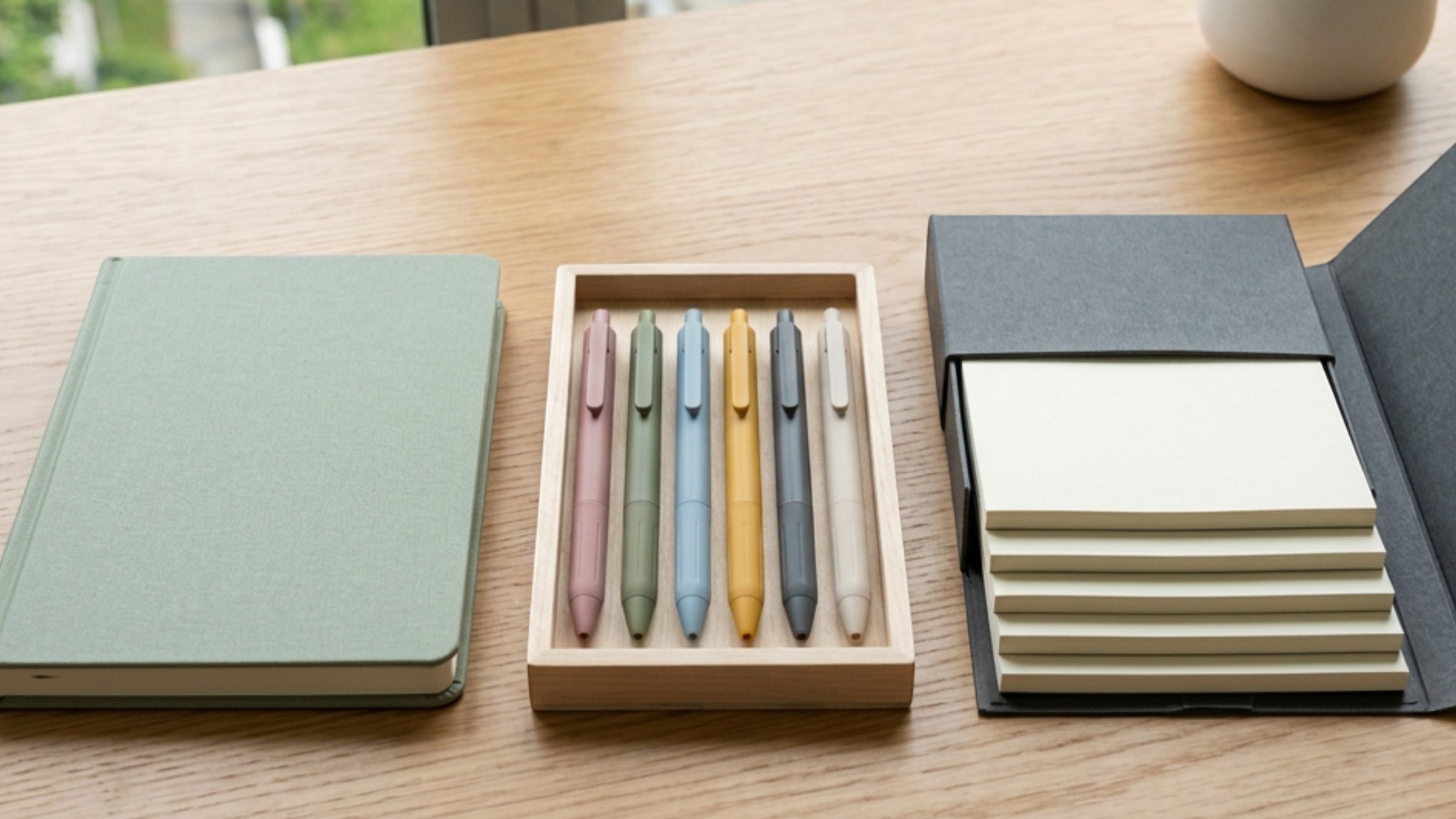 Viroa Stationery