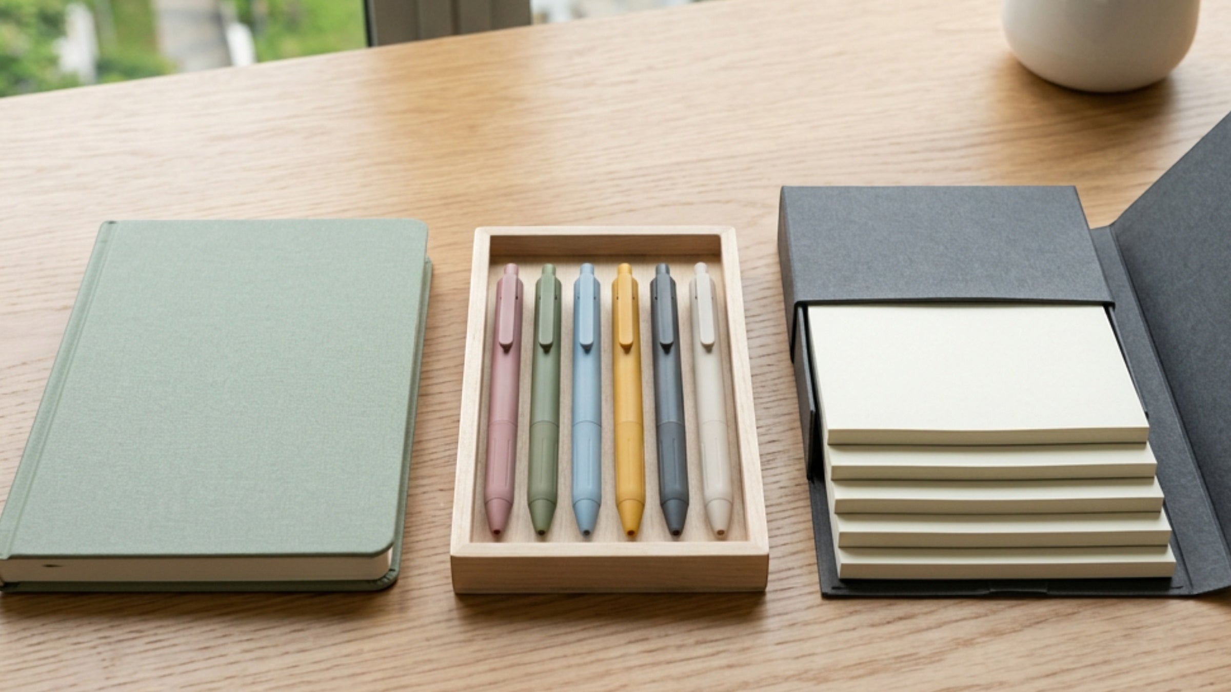 Viroa Stationery